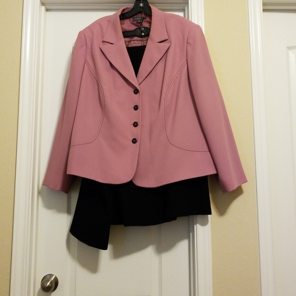 2 piece Liz Claiborne plus size suit